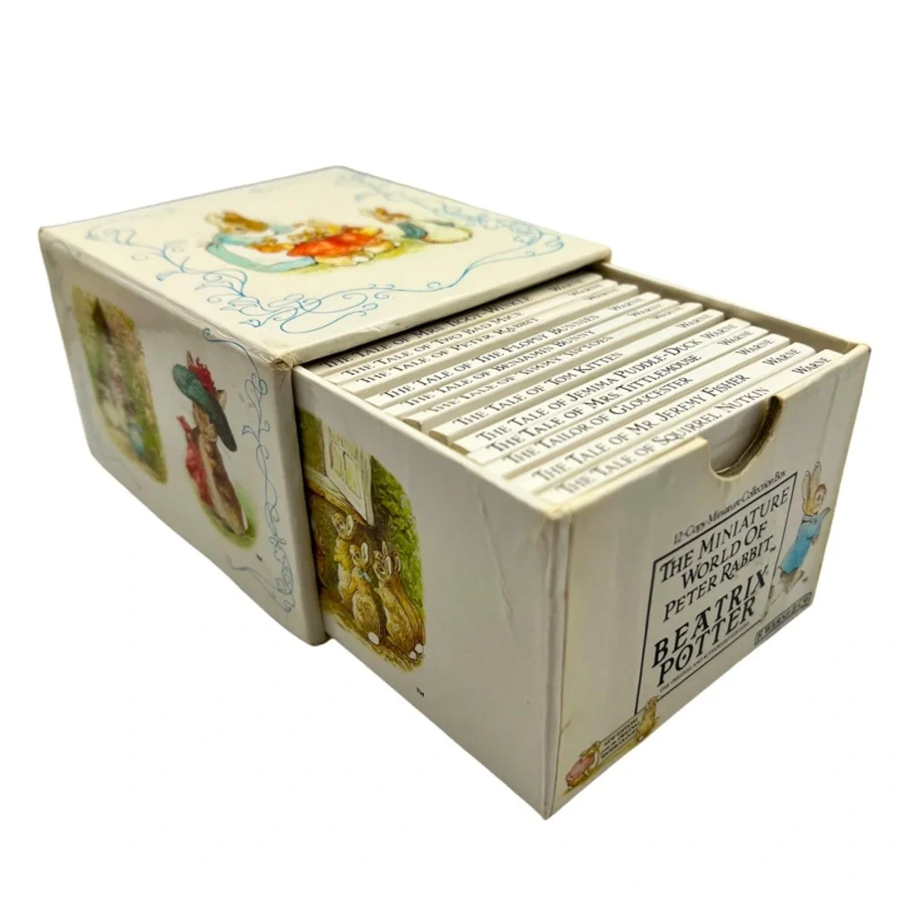 The Miniature World of Peter Rabbit 12-Copy Miniature Boxed Collection - Picture 2 of 16